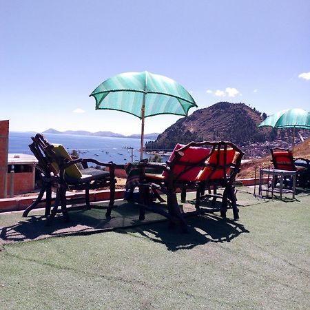 Hostal Resto Bar Flor De Mi Tierra Копакабана Экстерьер фото
