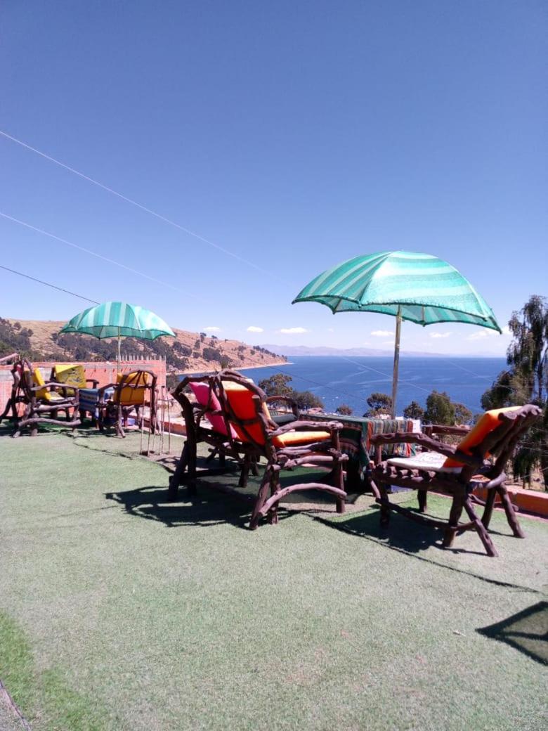 Hostal Resto Bar Flor De Mi Tierra Копакабана Экстерьер фото
